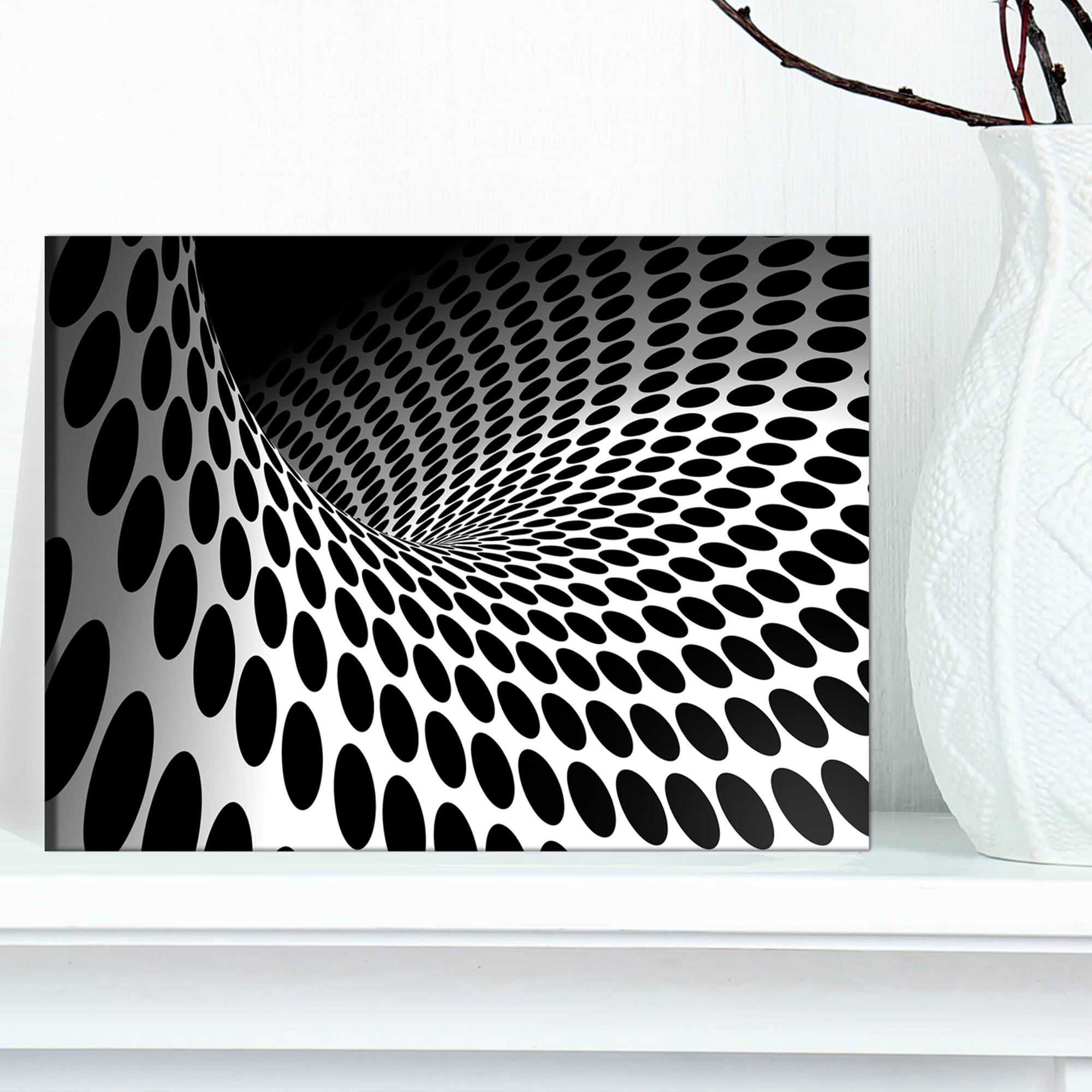 Designart - Waves and Circles Black n’ White